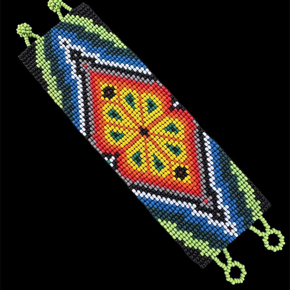 Handmade Multicolor Seed Bead Bracelet - Floral Geometric Design